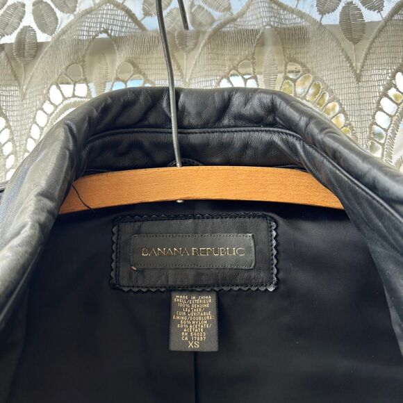 Amazing Y2K Vintage Banana Republic Black Leather Moto Jacket XS Womens - Picture 4 of 5
